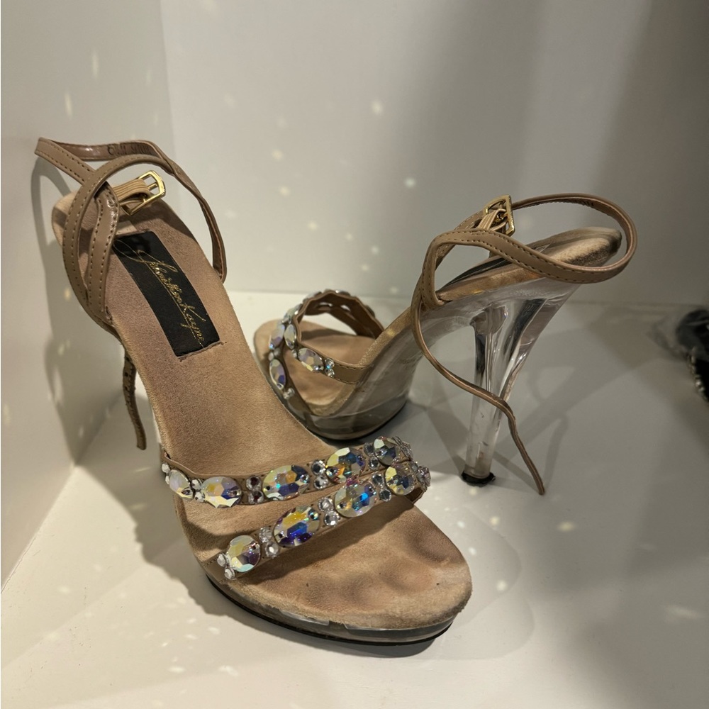 Johnathan Kayne heels